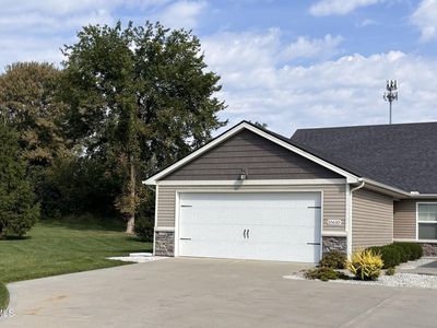 10610 River Oaks Dr