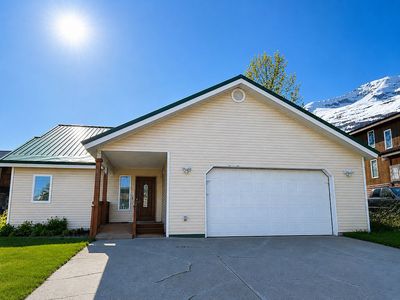 1110 Mineral Creek Dr