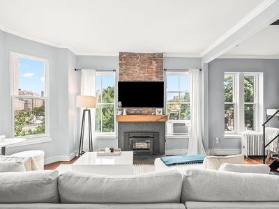 17 Cazenove St APT 408