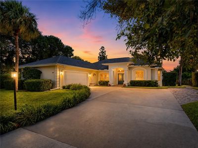 916 Pebble Ln