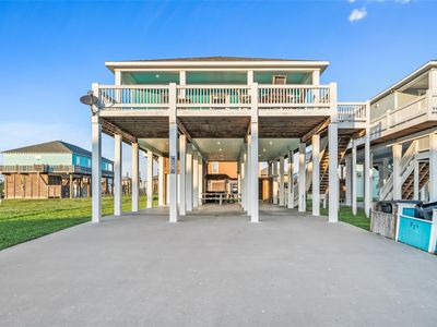 876 Palmetto Dr