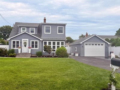 379 Blossom Street