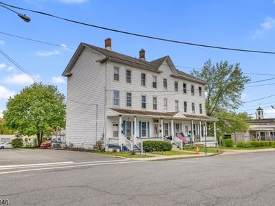 17 E Church St