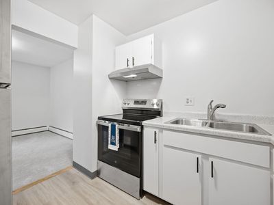 8242 Fremont Ave S APT B