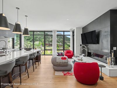 45 Wood Rd #401