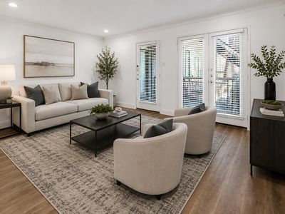 10207 Regal Oaks Dr APT 109