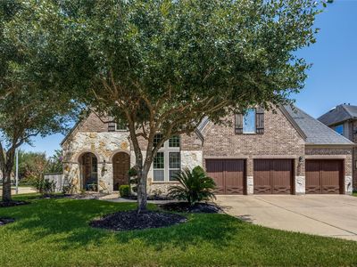 27510 Blinkwood Park