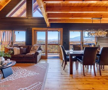 4664 Nottingham Heights Way