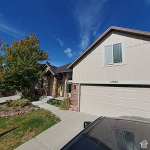 15001 S Eagle Crest Dr E