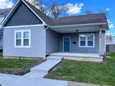 460 W 2nd St
