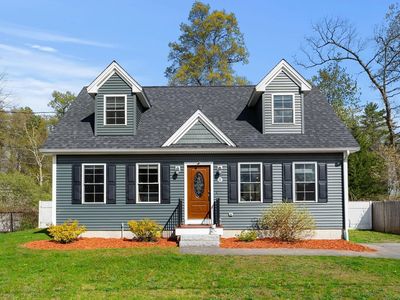 32 Dennison Ave