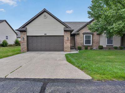Property at 5034 Sandalwood Dr, Grand Blanc, MI