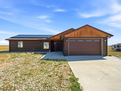 4731 E Jefferson Blvd