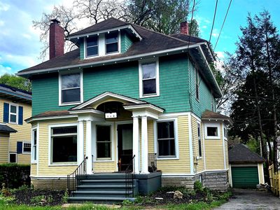 113 Leroy St