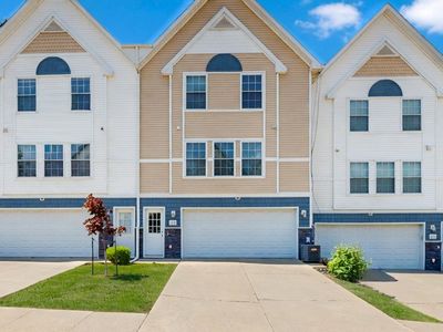 1218 SE Village View Ln