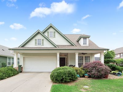 709 Creek Walk Pl