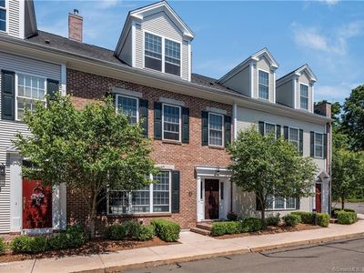 21 Evarts Lane #21