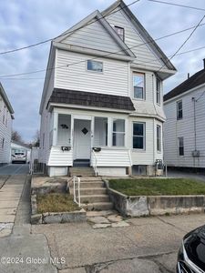 1083 Congress Street