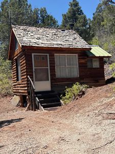 5 N Box Canyon Rd