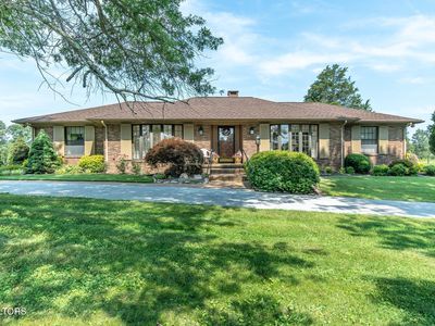 8019 Washington Pike