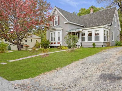 33 Maple Street