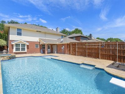 913 Princeton Ln