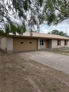 1404 Yellowstone Dr