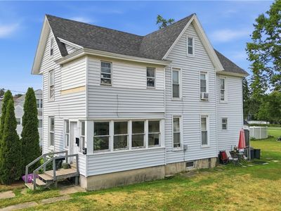 337 1st Ave
