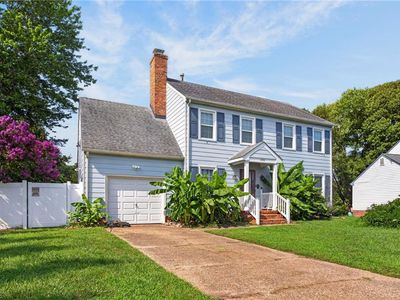 955 Colleen Dr