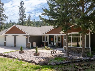 5088 Skyway Dr