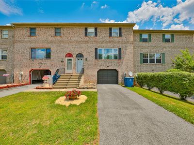 609 Main St