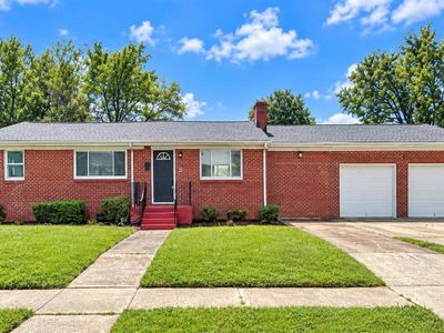 1421 Wilcox Ave