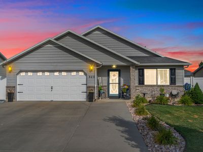 323 N Century Dr