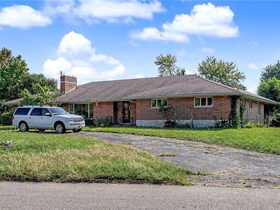 3762 Judy Ln