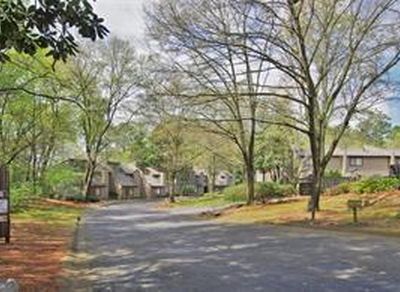 1501 Cedar Chase Ln NE