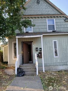 817 S 13th street