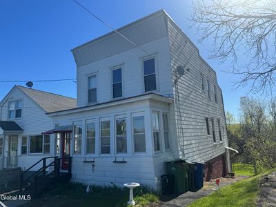 30 N Reservoir Street