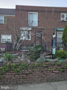 3603 Winona St