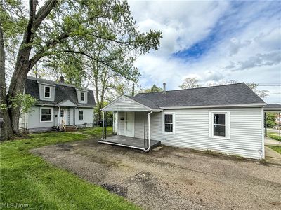 Property at 242 Orchard Ave, Cuyahoga Falls, OH