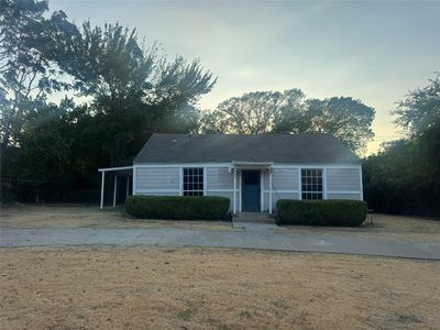 Property at 803 N Joe Wilson Rd, Cedar Hill, TX