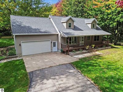 3722 S Alamando Rd