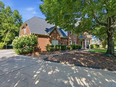 2619 Elderdale Dr SE