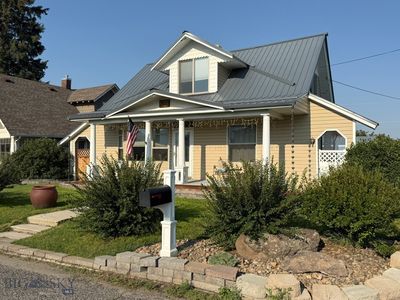 2001 Nevada Ave