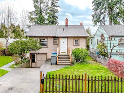 406 S Charleston Avenue