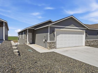 413 Bedrock Loop