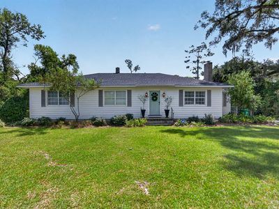 807 W Cranford Ave