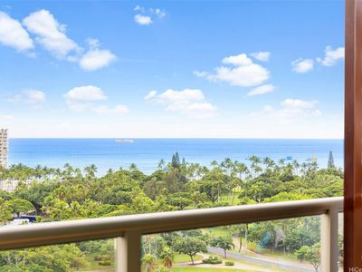 2045 Kalakaua Ave APT 1210