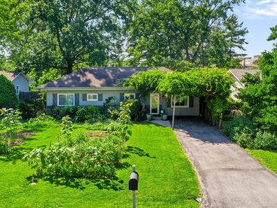 930 Pawnee Rd