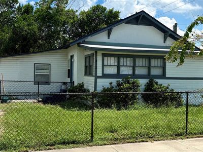 412 SECOND STREET SW