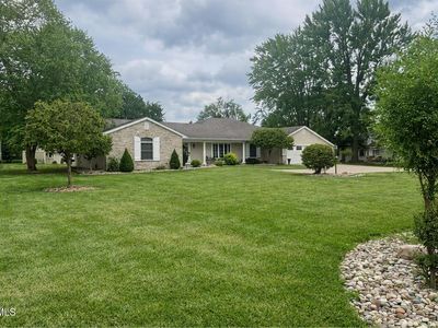 217 Kettenring Dr